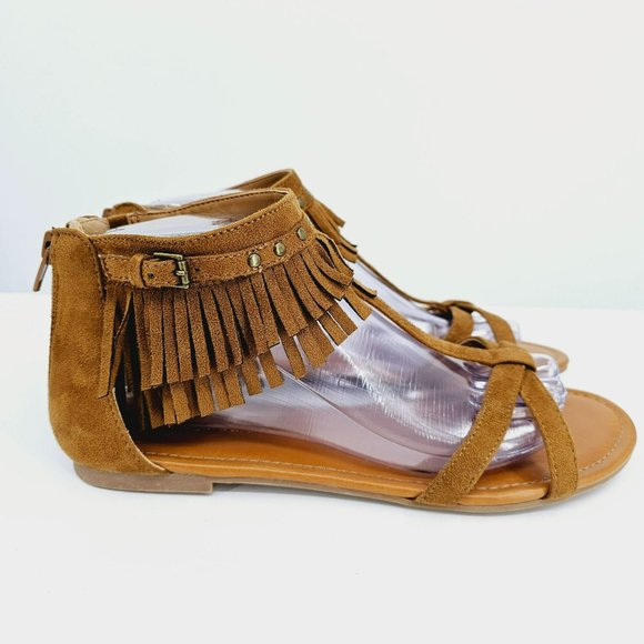 Indigo Rd Cross Fringe Sandals 8.5 Brown Ankle Cuff Zip Back Studs T Strap Boho - Picture 6 of 14